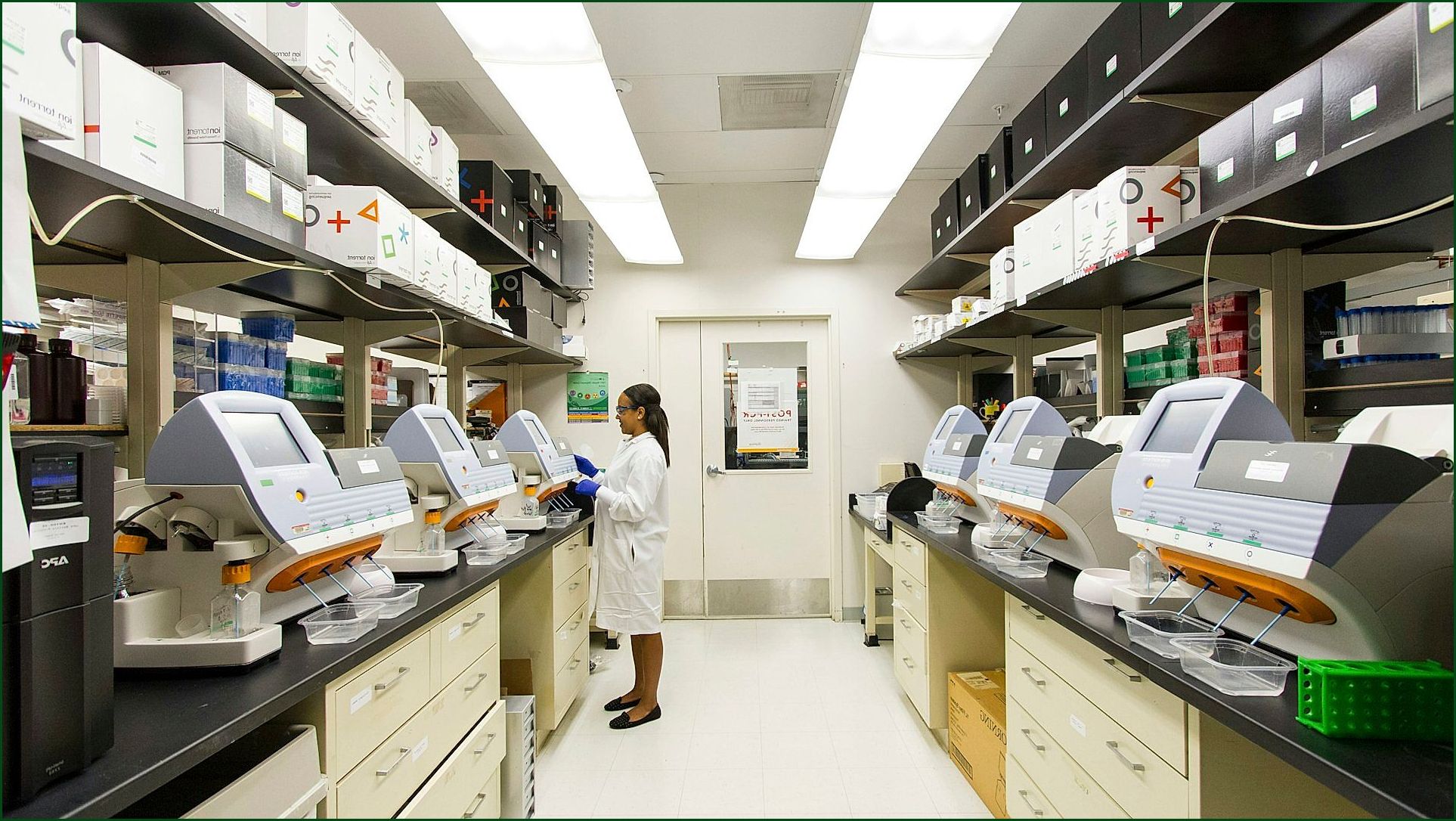 Modern laboratory